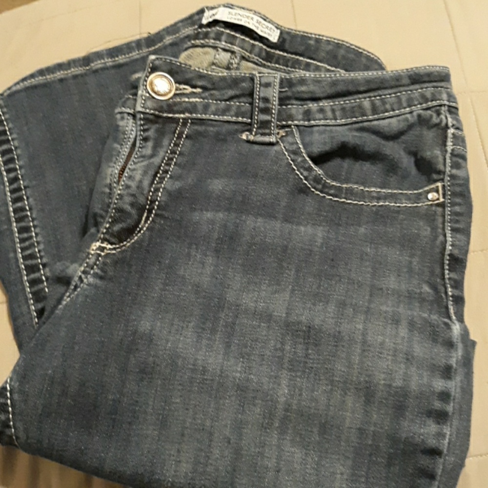 Slender Secret Jeans